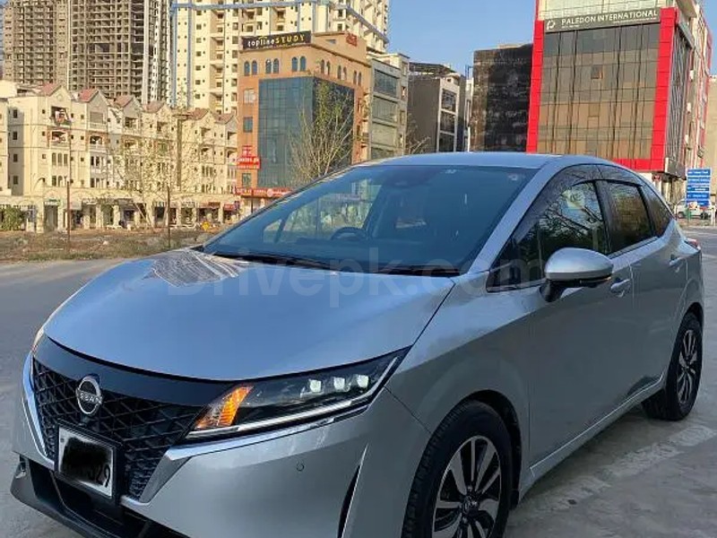 Nissan Note E Power 2021