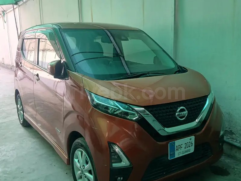 Nissan Dayz Highway Star 2021