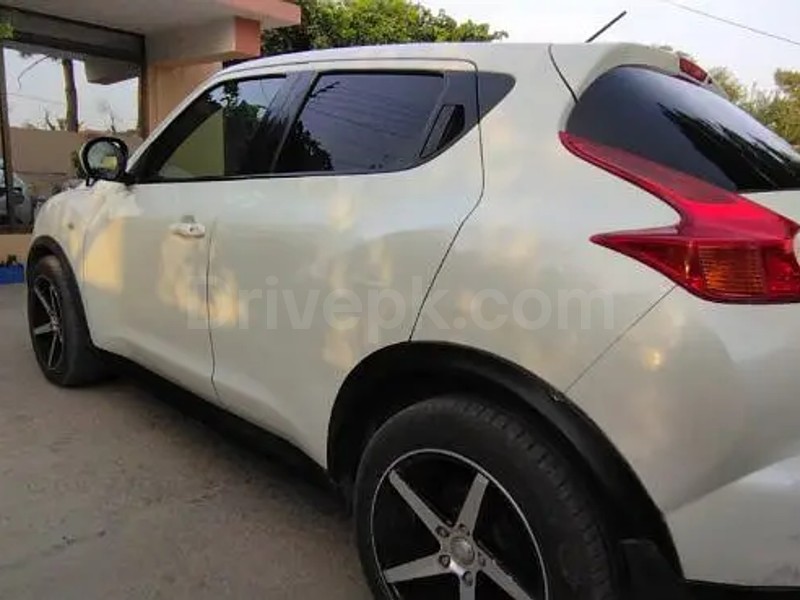 Nissan Juke 2011