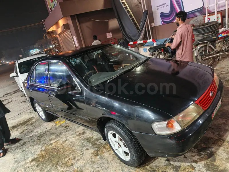 Nissan Sunny 1998