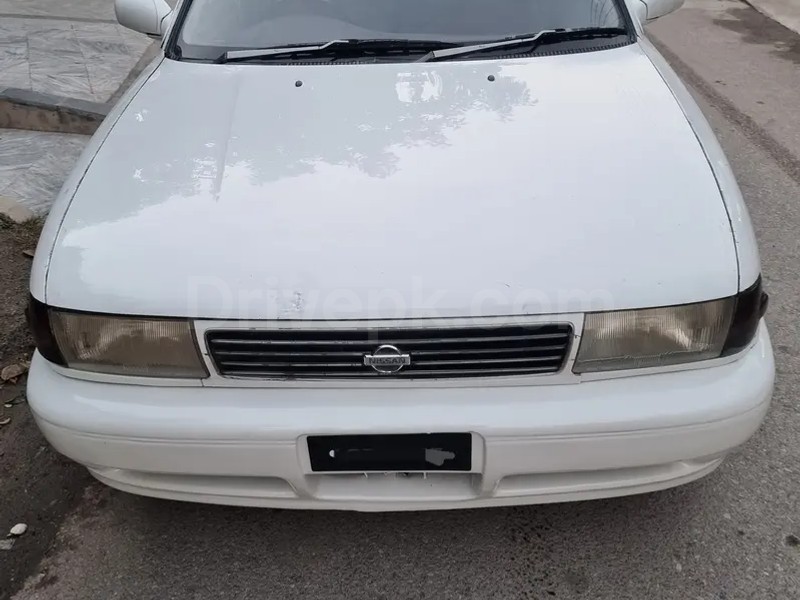 Nissan Sunny 1992