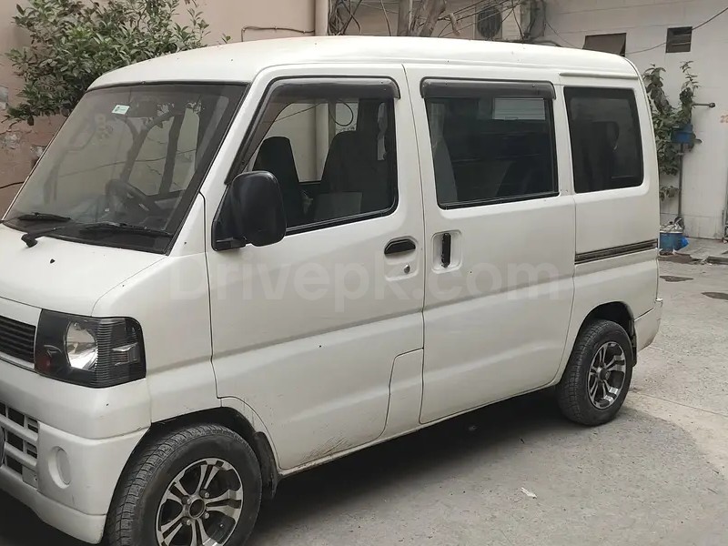 Nissan Clipper 2008