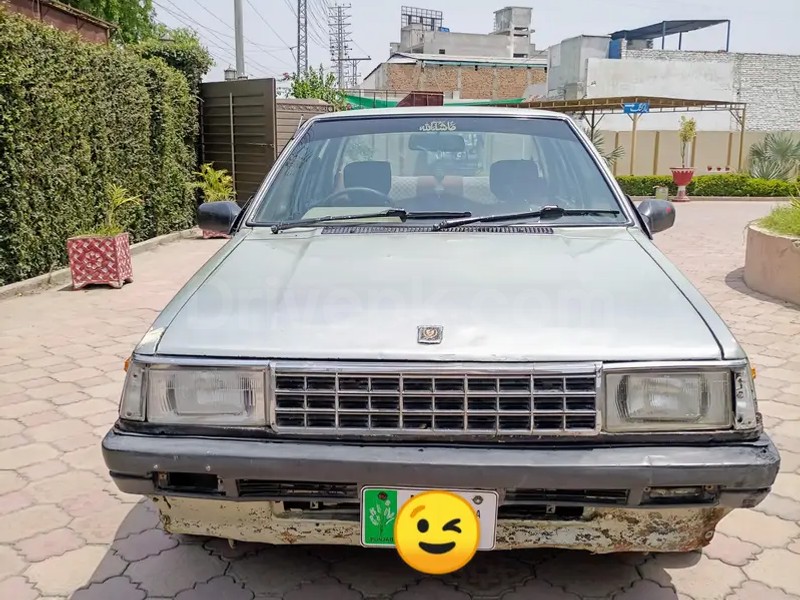 Nissan Sunny 1985