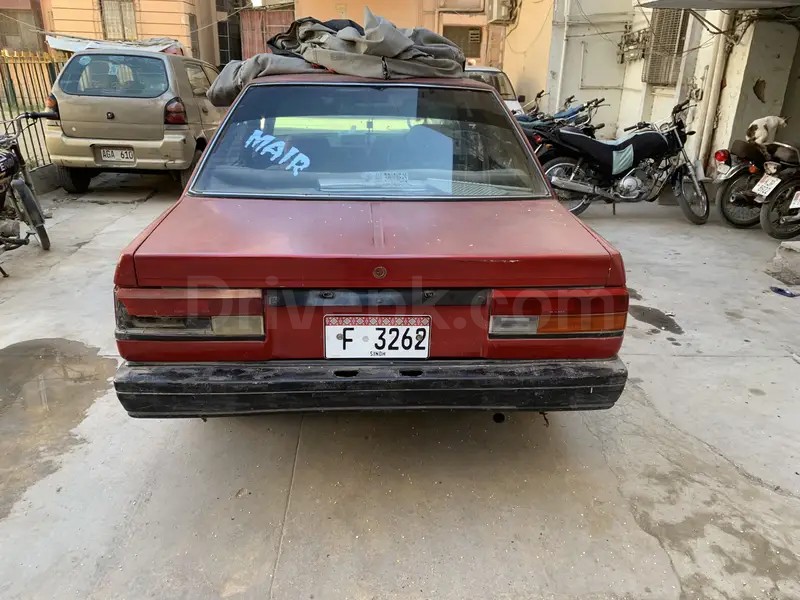 Nissan Sunny 1986