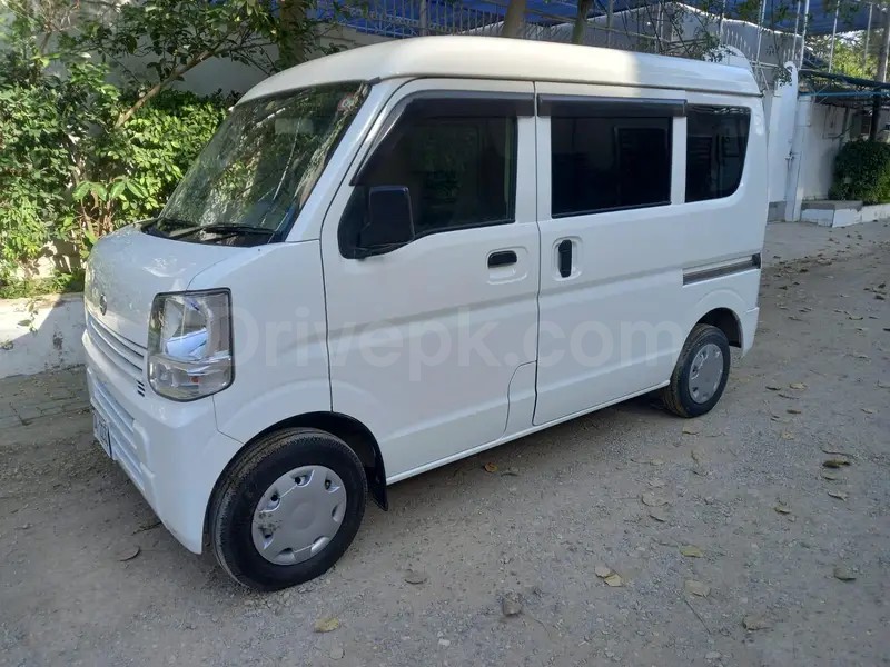 Nissan Clipper 2019