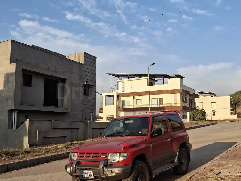 Mitsubishi Pajero 1997