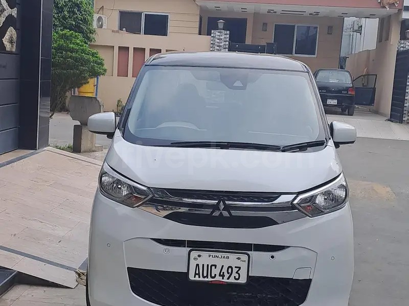 Mitsubishi Ek Wagon 2021