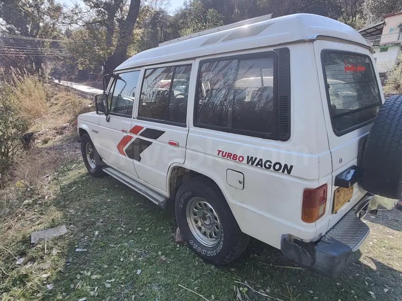 Mitsubishi Pajero 1988