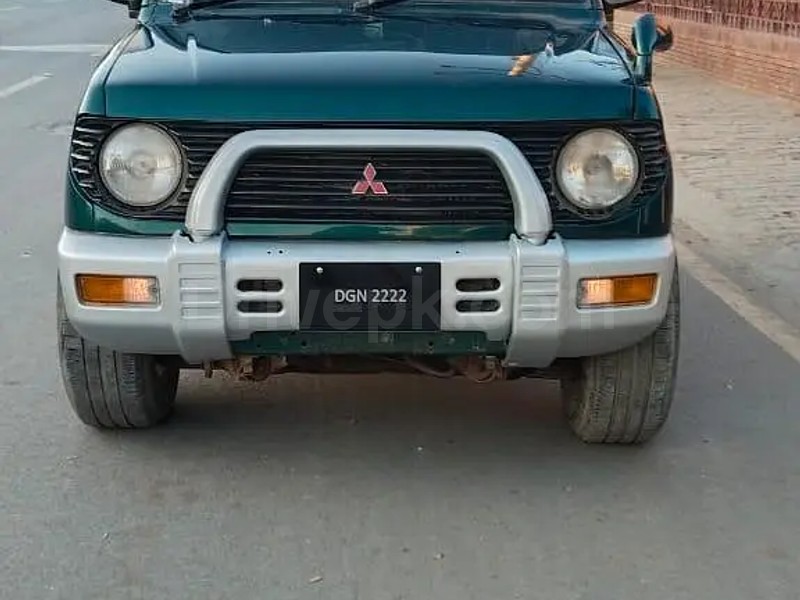 Mitsubishi Pajero Mini 1997