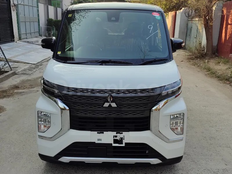 Mitsubishi Ek X 2023