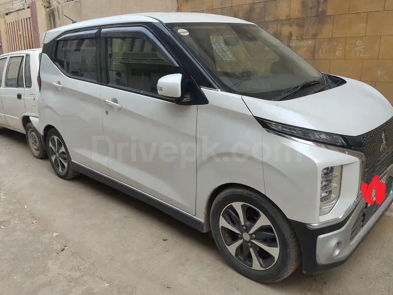 Mitsubishi Ek X 2021