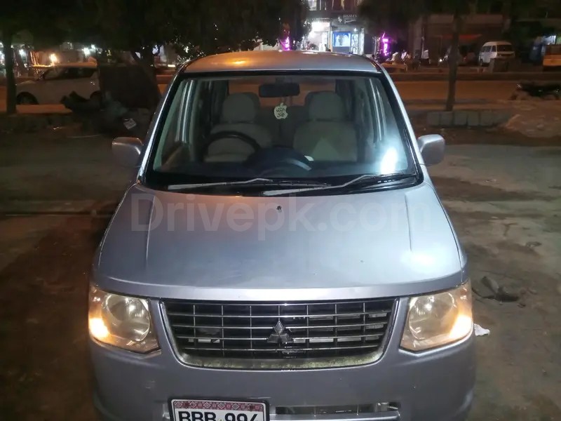 Mitsubishi Ek Wagon 2010