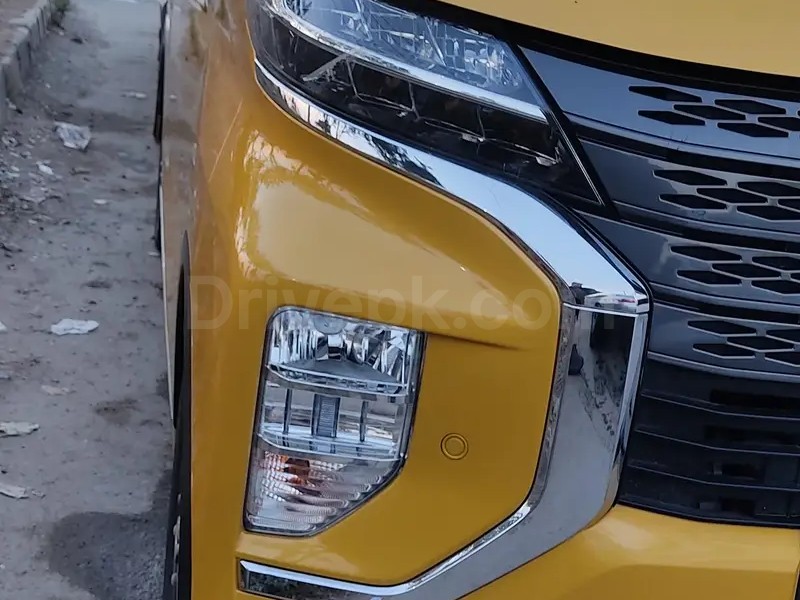 Mitsubishi Ek X 2022