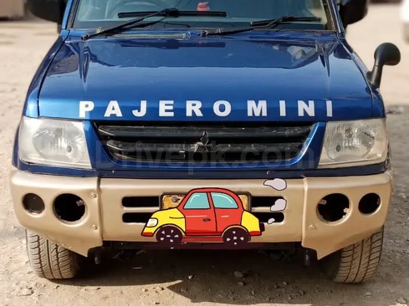 Mitsubishi Pajero Mini 1999