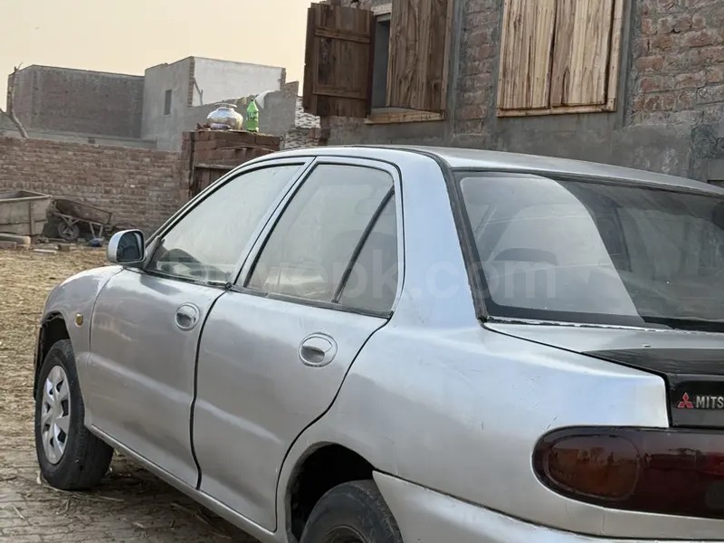 Mitsubishi Lancer 1993