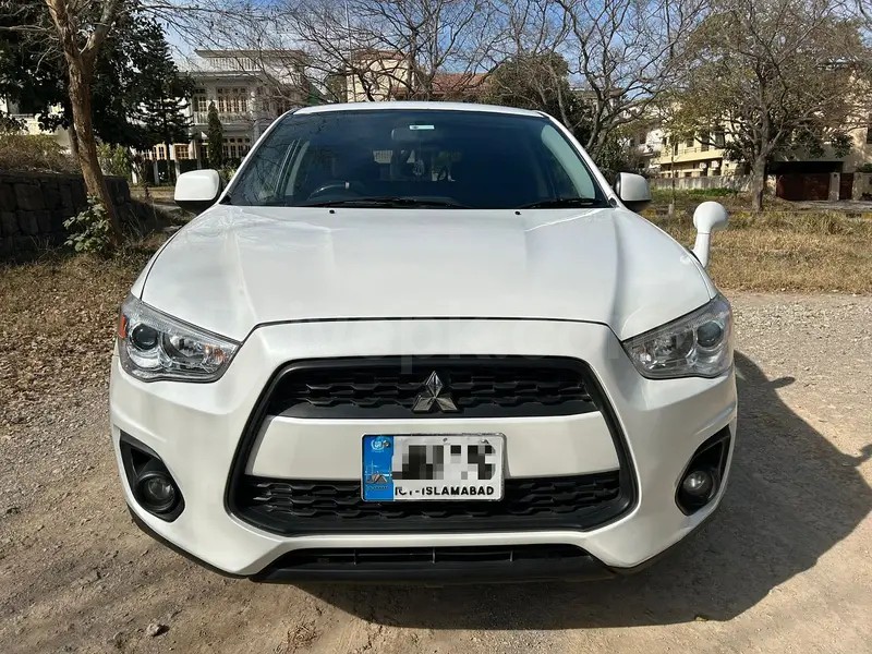 Mitsubishi Rvr 2013