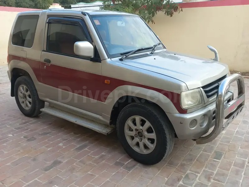Mitsubishi Pajero Mini 2003