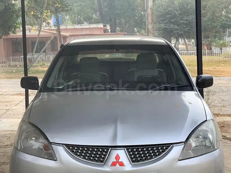 Mitsubishi Lancer 2005