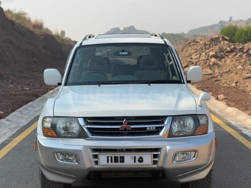 Mitsubishi Pajero 1999