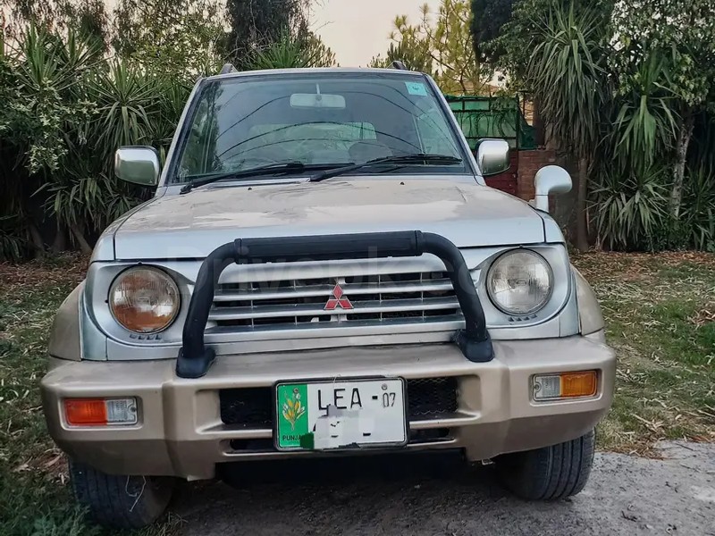 Mitsubishi Pajero 1997