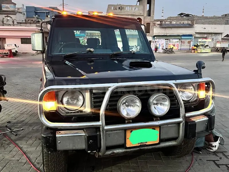 Mitsubishi Pajero 1989