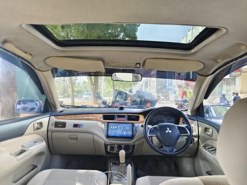 Mitsubishi Lancer 2004