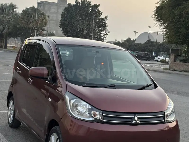 Mitsubishi Ek Wagon 2014