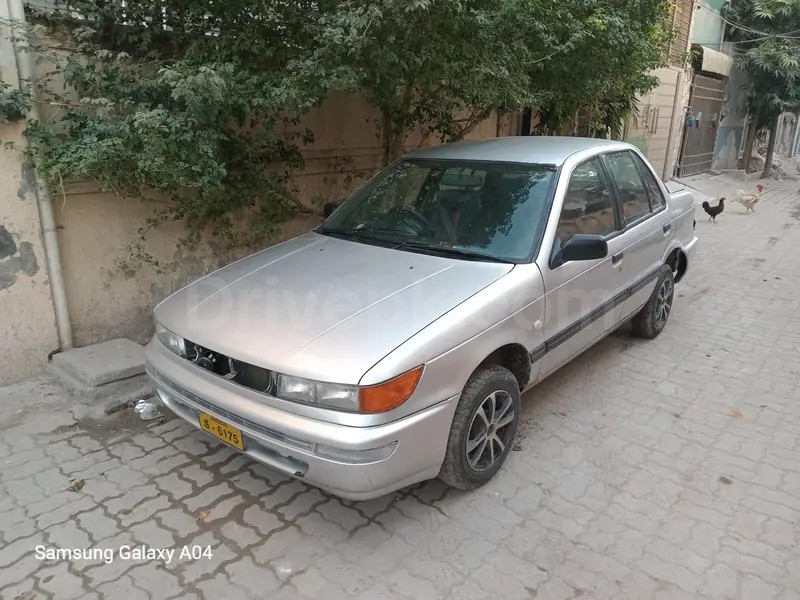 Mitsubishi Lancer 1991
