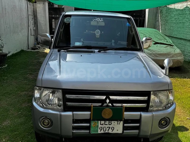 Mitsubishi Pajero Mini 2010