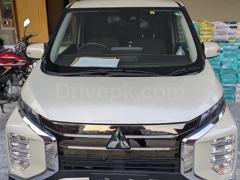 Mitsubishi Ek X 2023