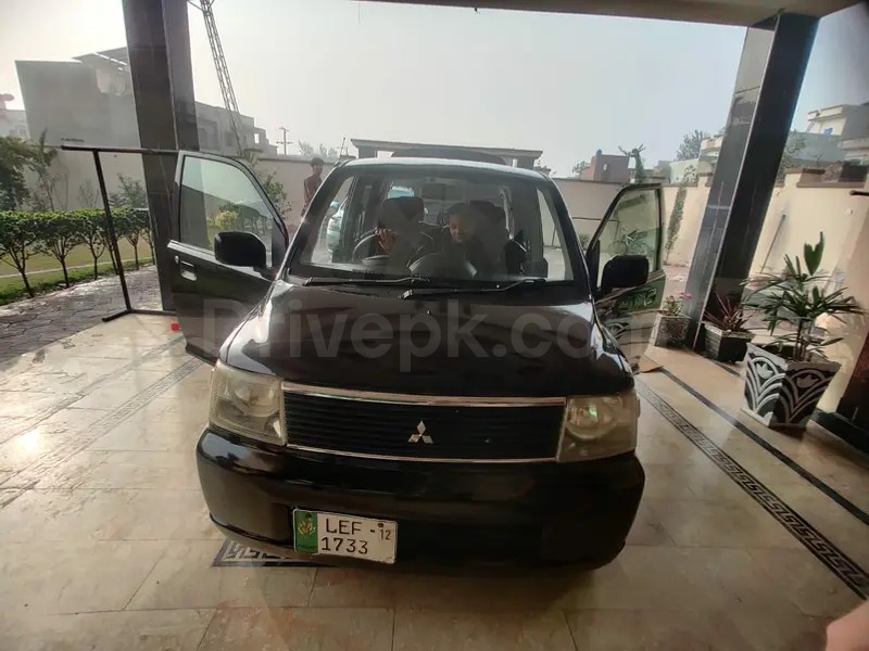 Mitsubishi Ek Wagon 2012