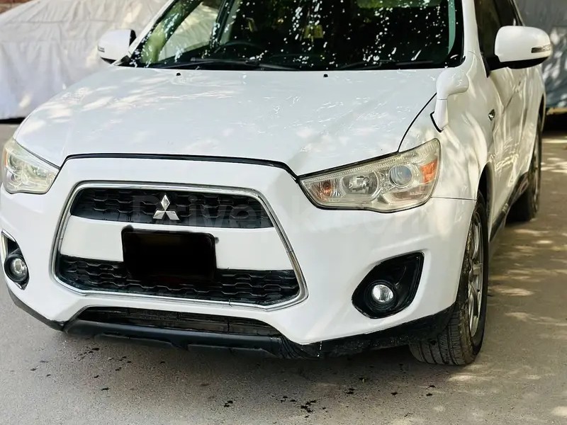 Mitsubishi Rvr 2013