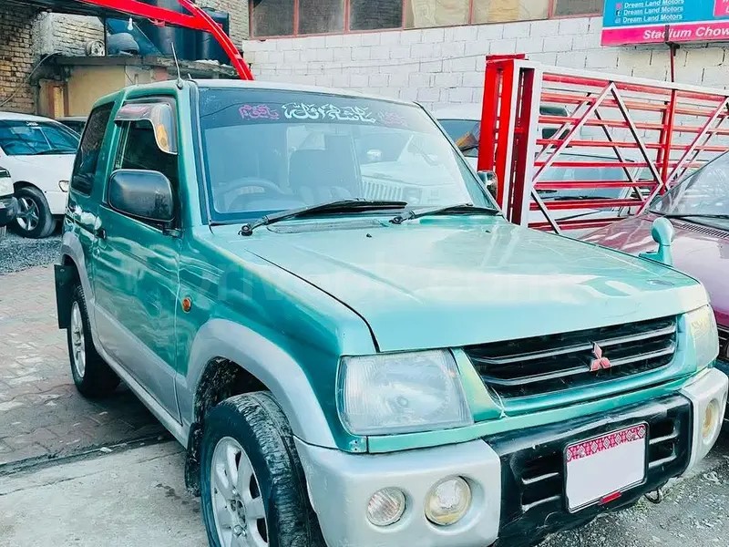Mitsubishi Pajero Mini 1999