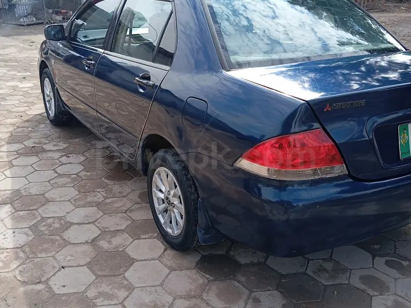 Mitsubishi Lancer 2005