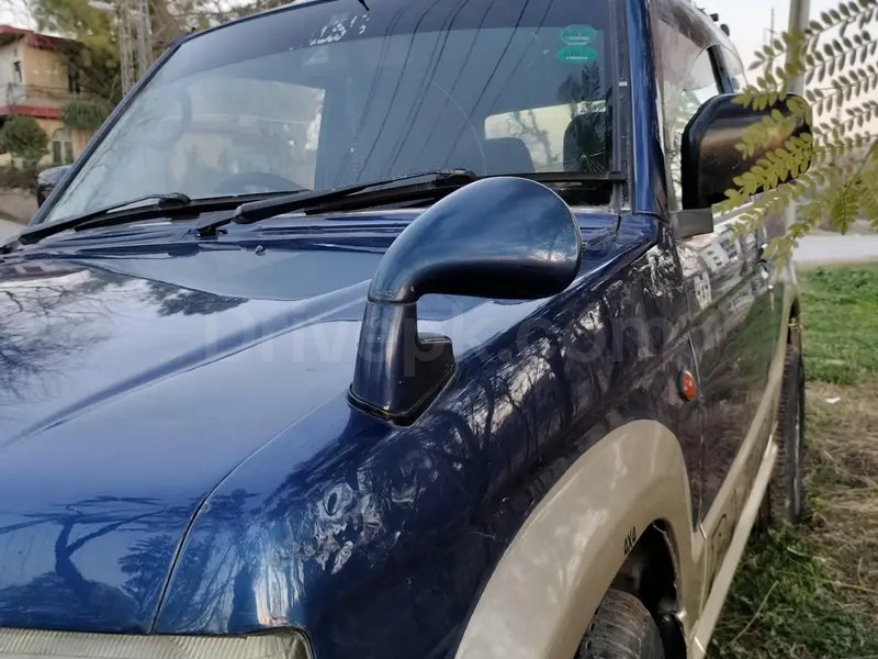 Mitsubishi Pajero Mini 2008