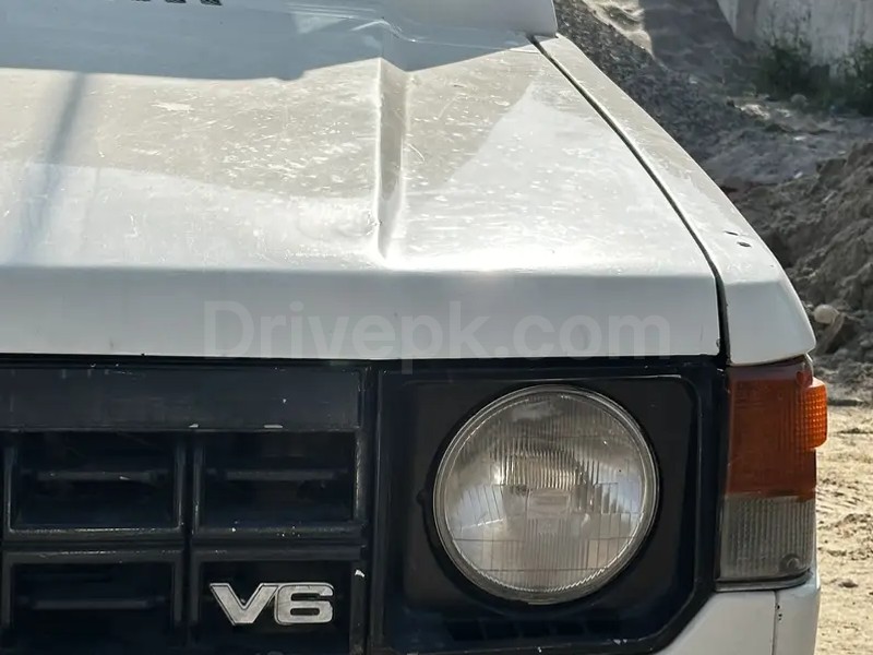 Mitsubishi Pajero 1986