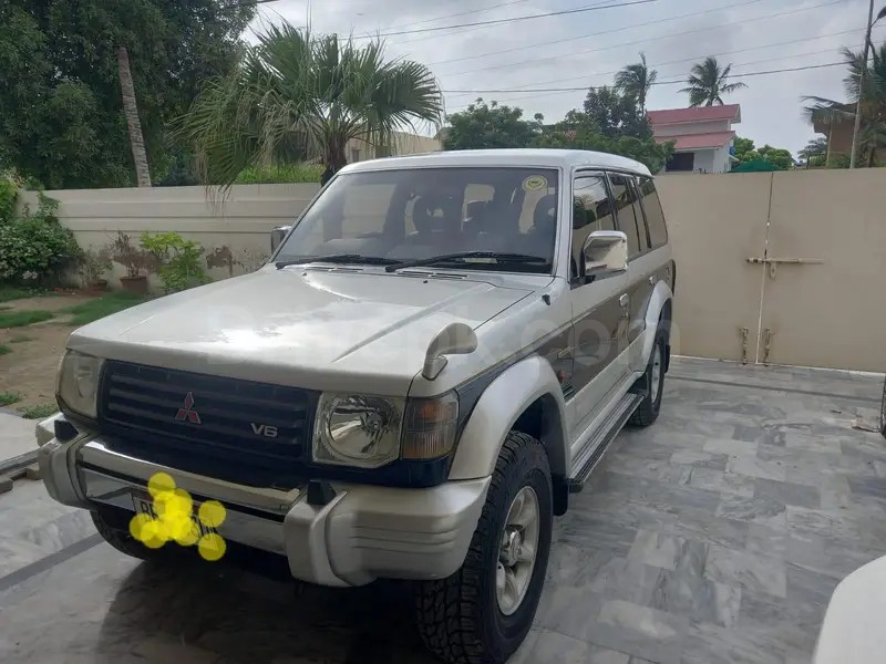 Mitsubishi Pajero 1994