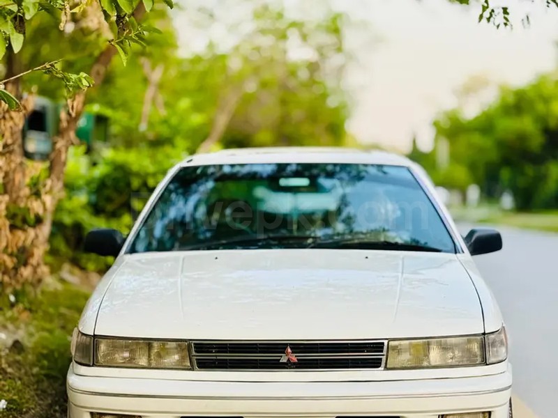 Mitsubishi Lancer 1991