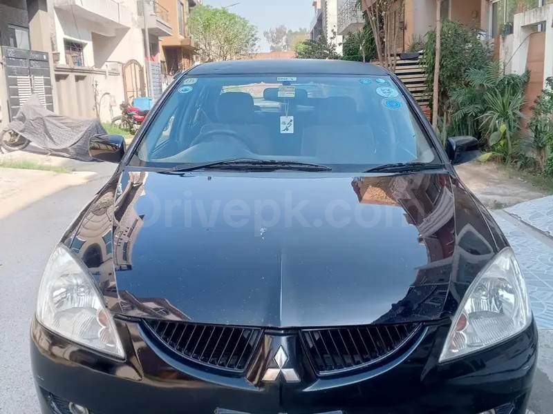 Mitsubishi Lancer 2005