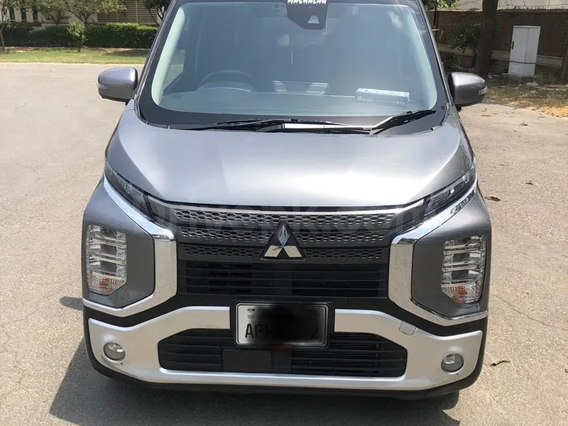 Mitsubishi Ek X 2019
