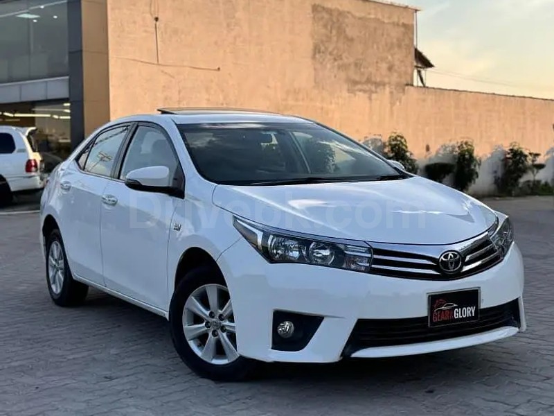 Toyota Altis Grande 2015