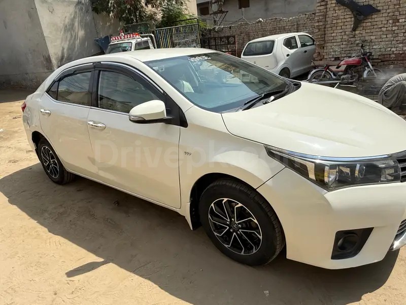 Toyota Corolla GLI 2016