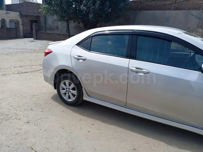 Toyota Corolla Altis 2017