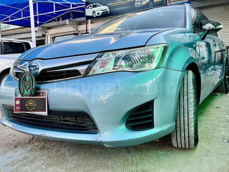 Toyota Corolla Axio 2014