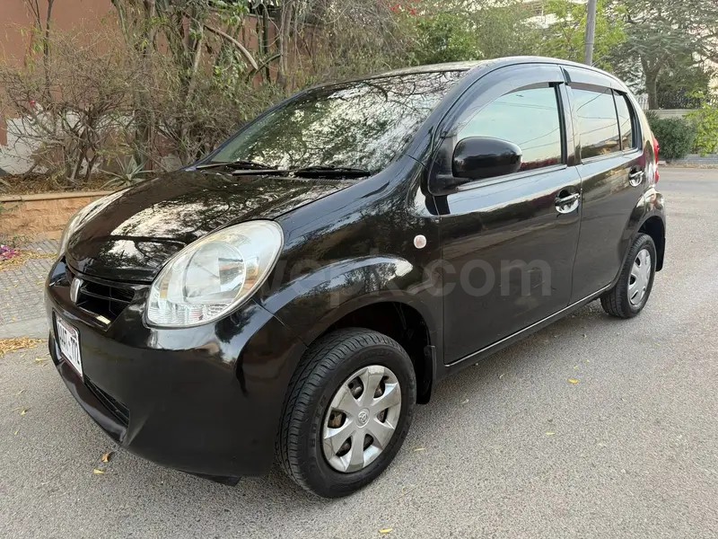 Toyota Passo 2013