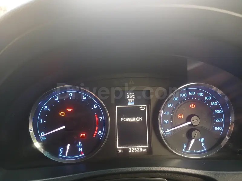 Toyota Altis Grande 2024