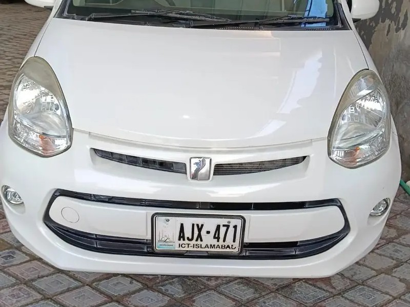 Toyota Passo 2015
