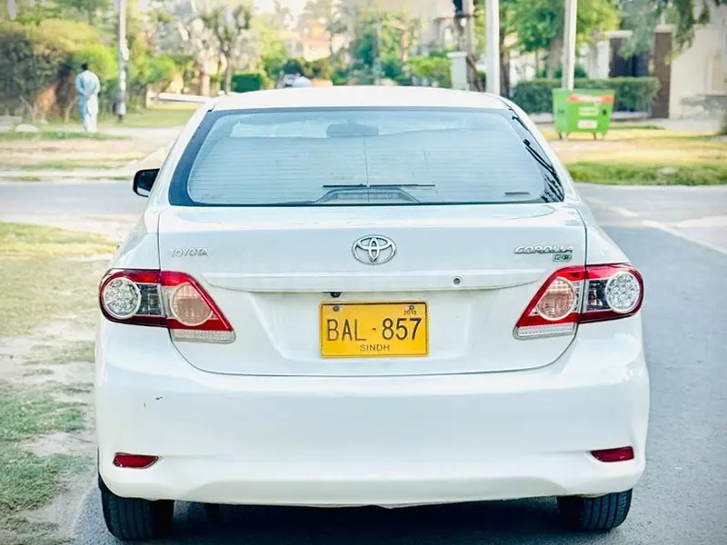 Toyota Corolla GLI 2013