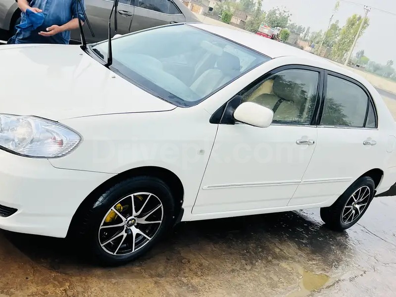 Toyota Corolla GLI 2004