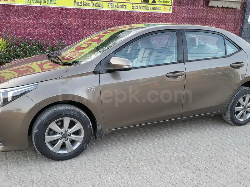 Toyota Corolla Altis 2016